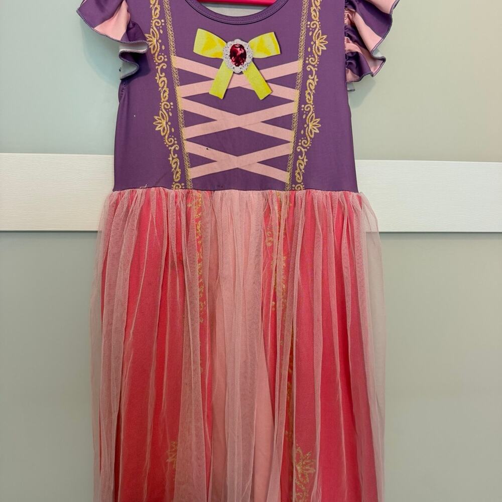 Girls Princess Rapunzel Costume Dress Size 6/7 Purple Pink Tulle Halloween Dress